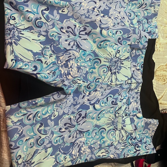 Lilly Piltzer, casual or golf pants size 0 - Picture 5 of 5